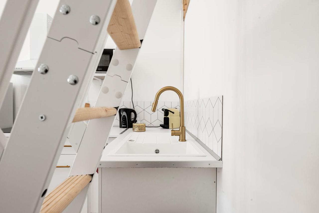 Montsejour - Climatise Netflix, Mezzanine *